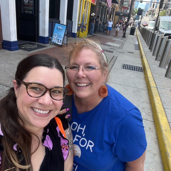 LIVE SHOW LISTING! @mary_jeannette is live!  Come hang out! - Picture 9 of 17